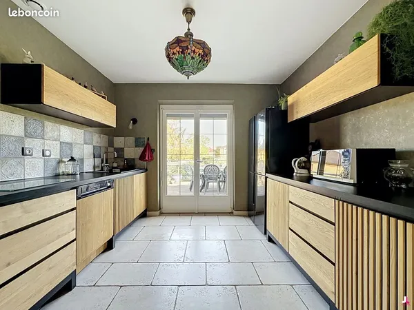 Maison 5 pièces 95 m²