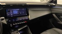 Peugeot 308 Sw PHEV 180ch Allure e-EAT8 — photo 26