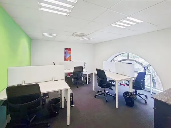 Coworking professionnel chez HQ Nancy Gare de Nancy