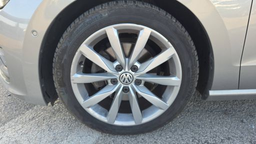Volkswagen Golf Sportsvan 1.4 TSI 125 DSG7 - Carat – 2017 – 136024 km – Essence – Boîte Automatique — photo 25