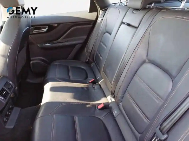 Jaguar F-Pace 2.0 d - 163 2wd e-performance — photo 27