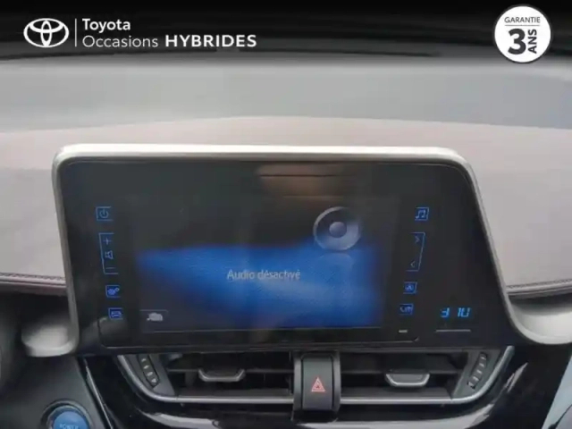 Toyota C-Hr 122h distinctive 2wd e-cvt rc18 — photo 15
