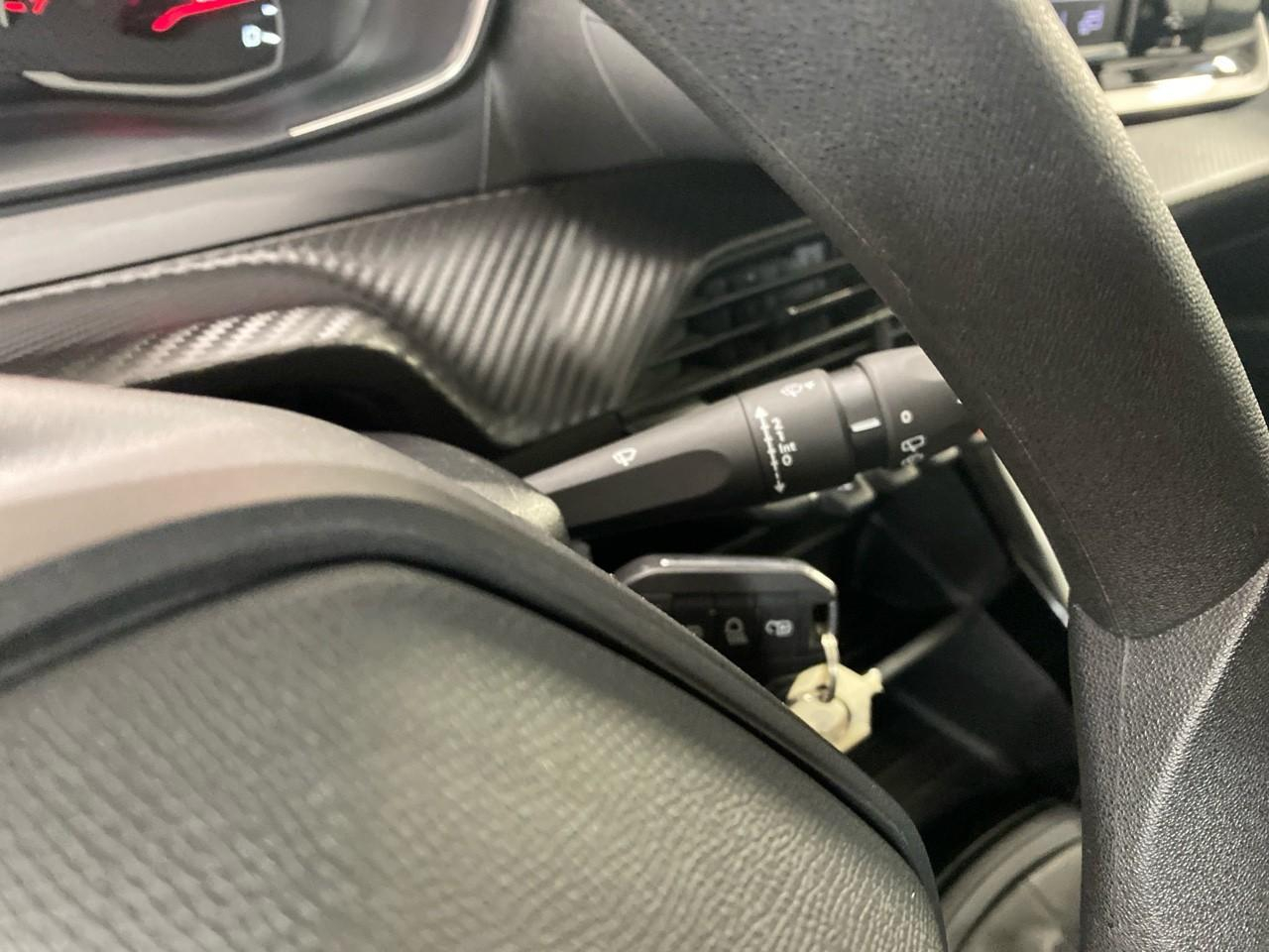 Peugeot 208 puretech 75 s&s bvm5 premium — photo 18