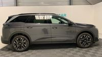 Peugeot 5008 Hybrid 145ch Allure e-DCS6 — photo 4