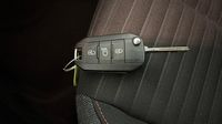 Peugeot 2008 1.2 PureTech 100ch S&S Active 5cv — photo 16