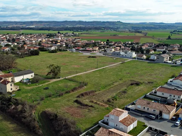 Terrain en lotissement 260 m²