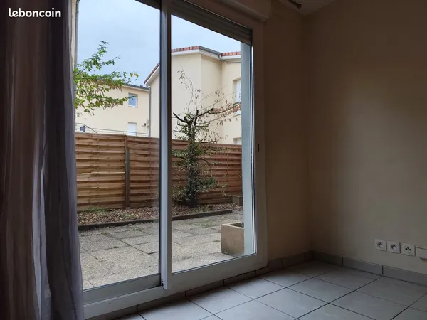 Appartement T2; 42 m² Proche Jacquard Avec rez de jardin