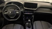 Peugeot 2008 1.2 PureTech 100ch S&S Allure — photo 11