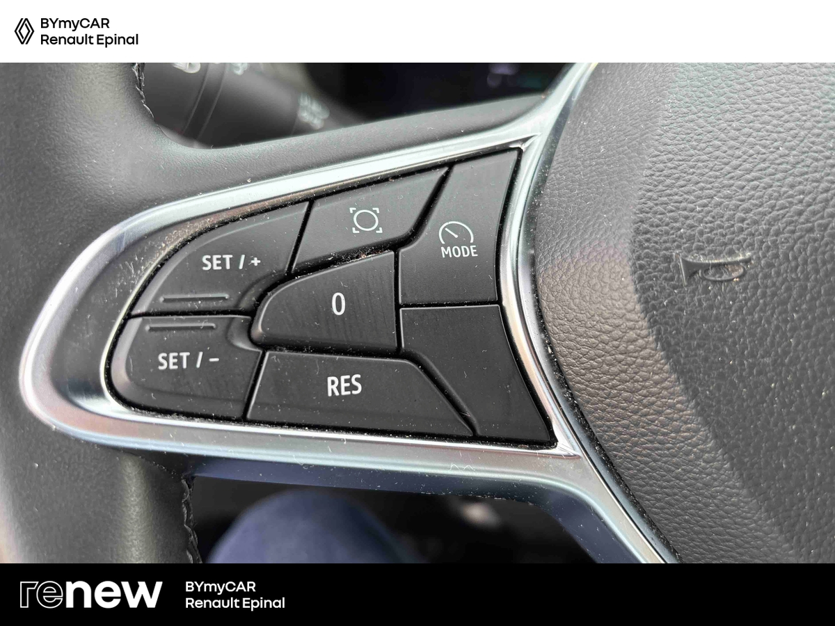 Renault Captur TCe 90 ch — photo 18