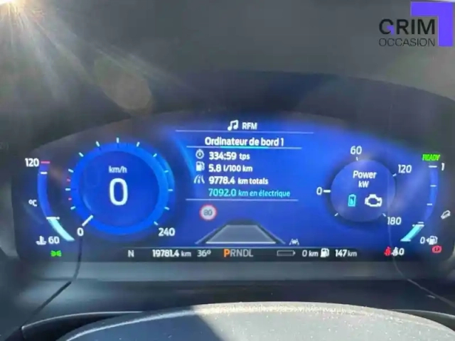 Ford Kuga 2.5 duratec 225 ch phev powershift — photo 7