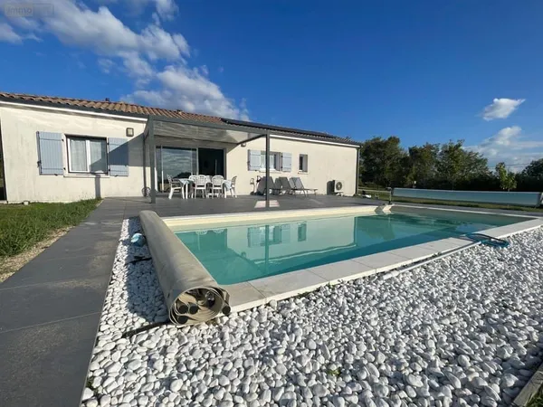Maison en vente Bertric-Burée (24320)