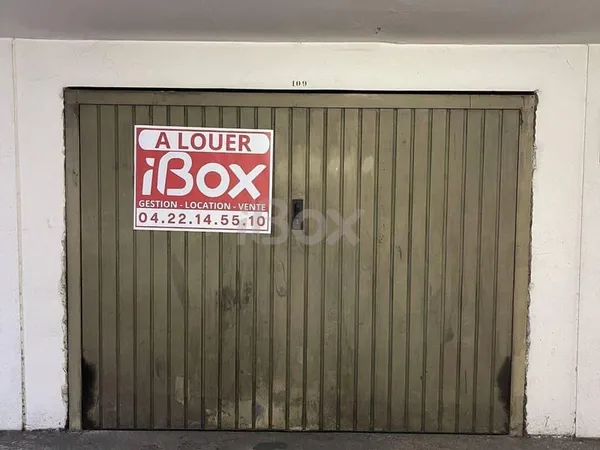 Stationnement Location Toulon 137€