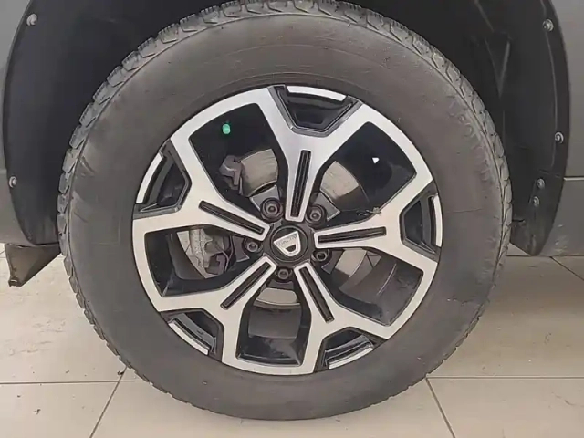 Dacia Duster blue dci 115 4x2 — photo 13