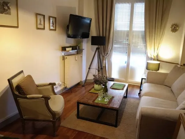 Studio 1 pièce 30 m²