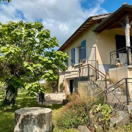 Maison 5 pièces 140 m²