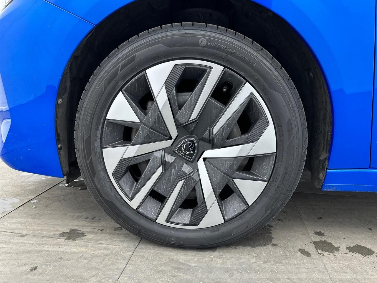 Peugeot 208 puretech 100 s&s bvm6 active — photo 14