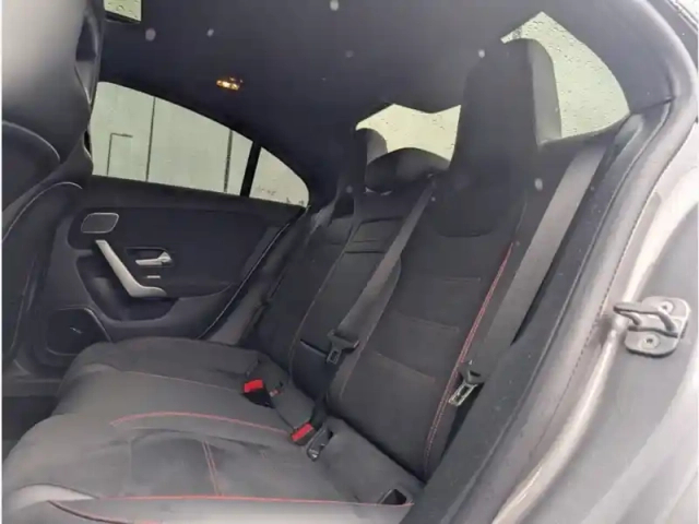 Mercedes Cla 200 d — photo 20