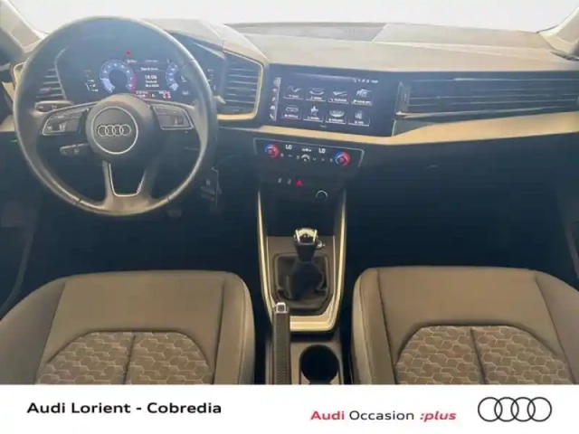 Audi A1 sportback 25 tfsi 95ch advanced — photo 6