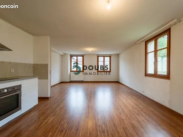 Appartement 2 pièces 61 m²