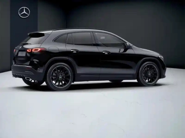 Mercedes Gla 250 e amg line — photo 20