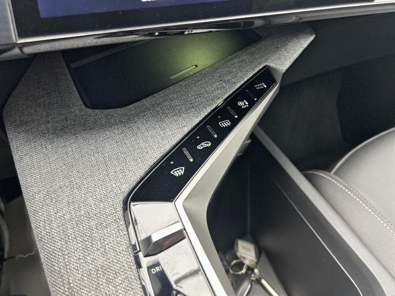 Peugeot 3008 hybrid 145 e-dcs6 allure — photo 21