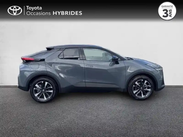 Toyota C-Hr 2.0 hybride rechargeable 225ch graphic my26 — photo 22