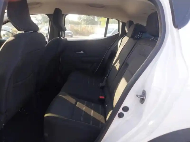 Dacia Sandero eco-g 100 — photo 15