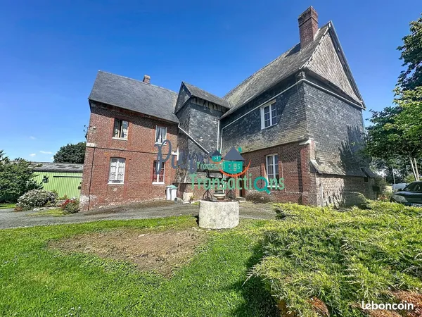 Maison 8 pièces 214 m²