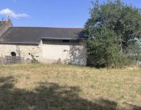 Vends terrain à bâtir