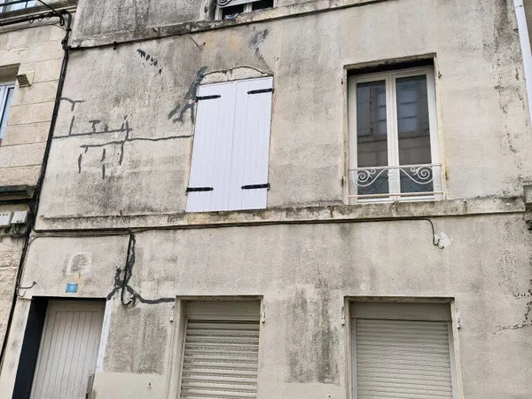 IMMEUBLE 4 LOGEMENTS