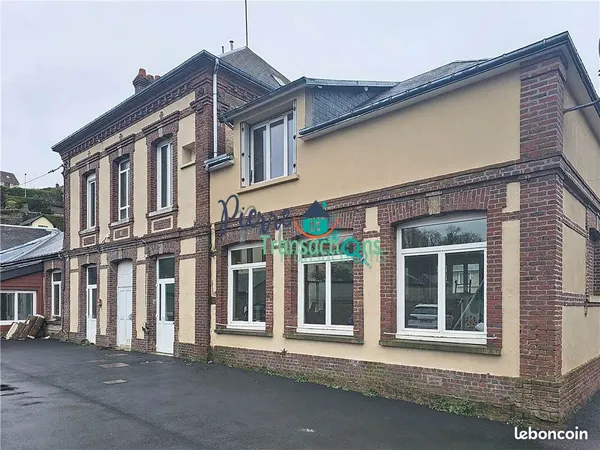 Local 62 m² BOLBEC