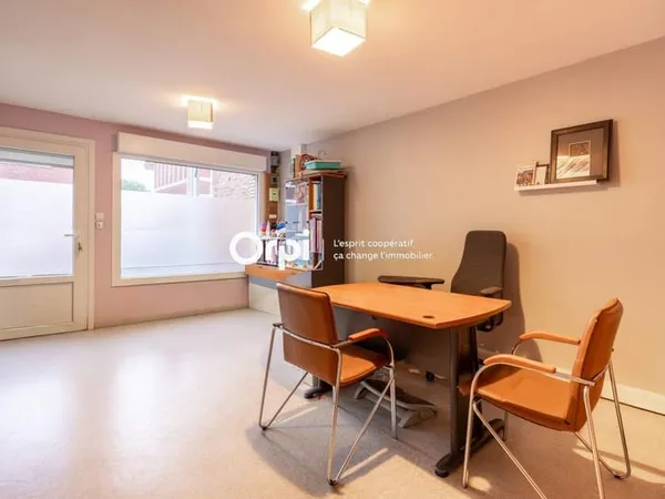 À Vendre - Maison Médicale Louée - 77 m² - Lens