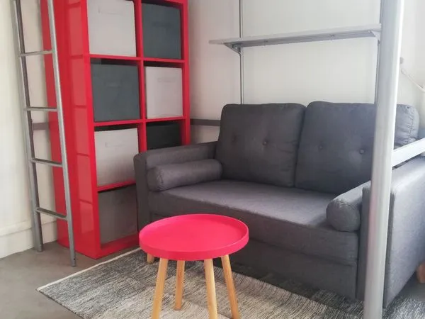 St leu citadelle studio meuble a louer