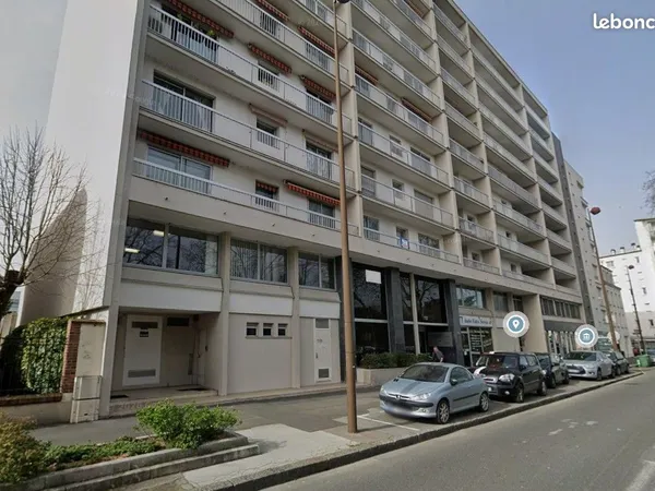 100 m² · Orléans 45000 · Quartier Madeleine