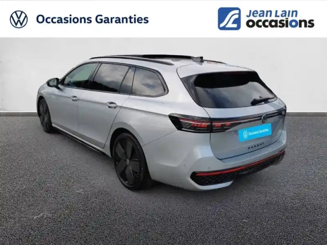 Volkswagen Passat 1.5 etsi opf 150 dsg7 — photo 11