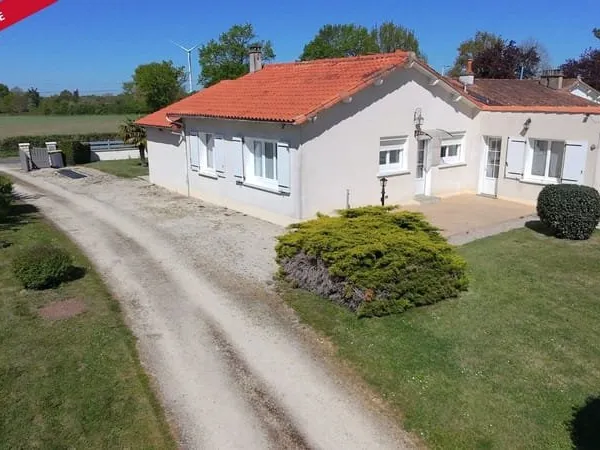 Maison Charroux