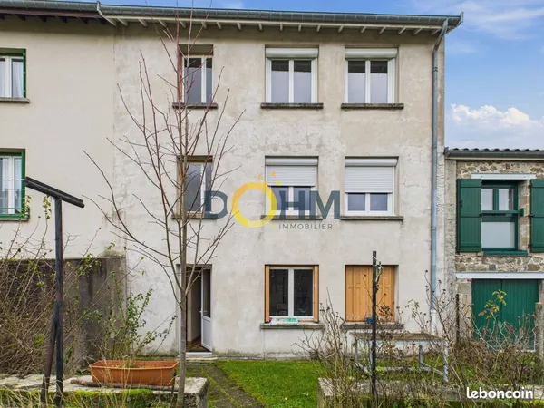 Maison de village 11 pièces 209 m²