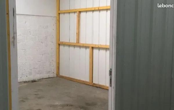 Garage/box 14 m² Nogent Le Rotrou