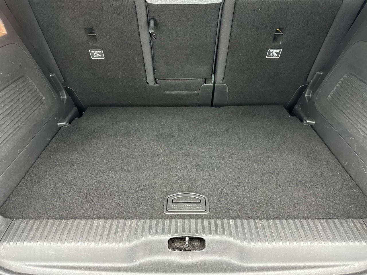 Citroën C3 Aircross puretech 130 s&s eat6 shine pack — photo 6