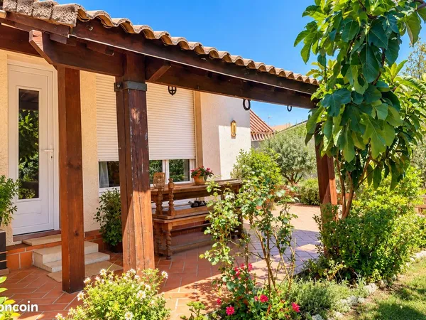 Maison 137 m² - Terrain clos et arboré 548 m² - Calme, climatisation, garage & dépendance avec poten