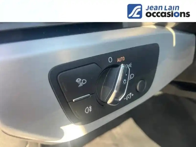 Audi A4 35 tfsi 150 s tronic 7 — photo 19