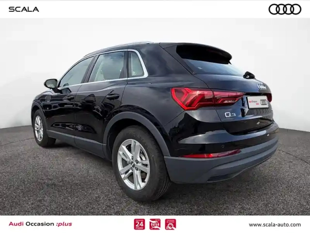 Audi Q3 35 tfsi 150 ch — photo 3