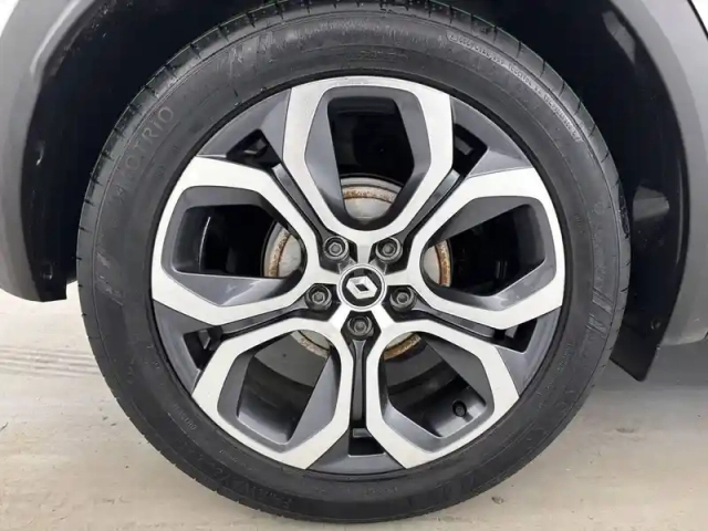 Renault Captur tce 90 - 21 — photo 31