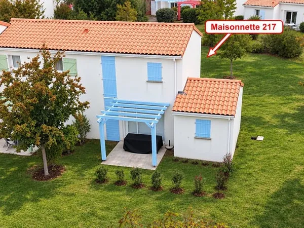 Maison meublée a l' année