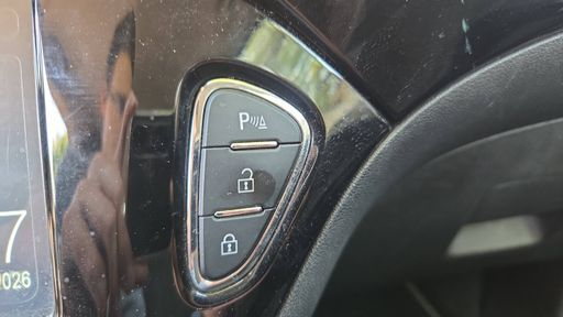 Opel Corsa 1.4 90 - Design 120 Ans – 2019 – 136739 km – Essence – Boîte Manuelle — photo 13