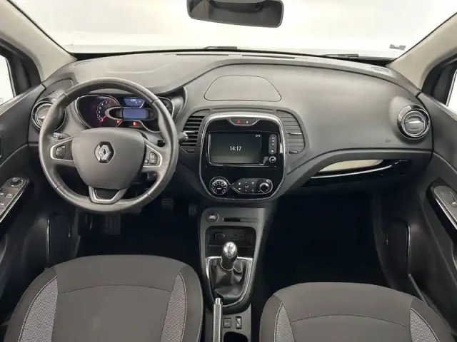 Renault Captur tce 90 energy — photo 39