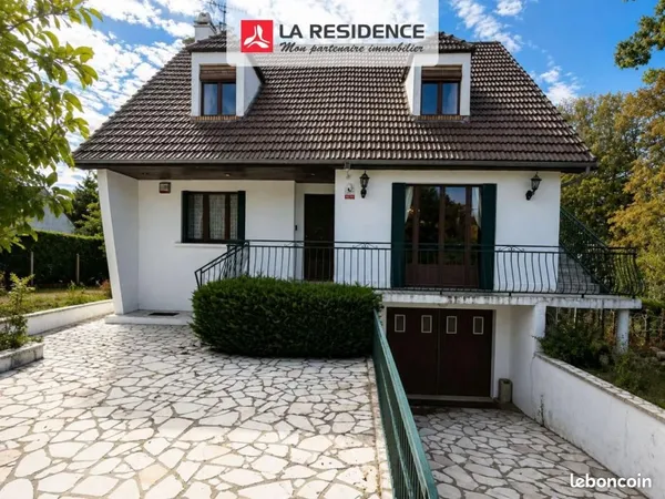 Maison 7 pièces 178 m²