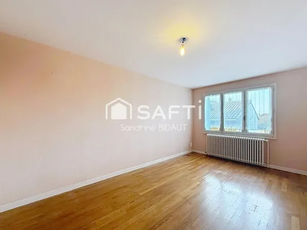 Romenay - Appartement avec garage