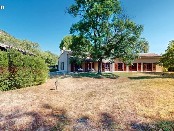 Maison 5 pièces 179 m²
