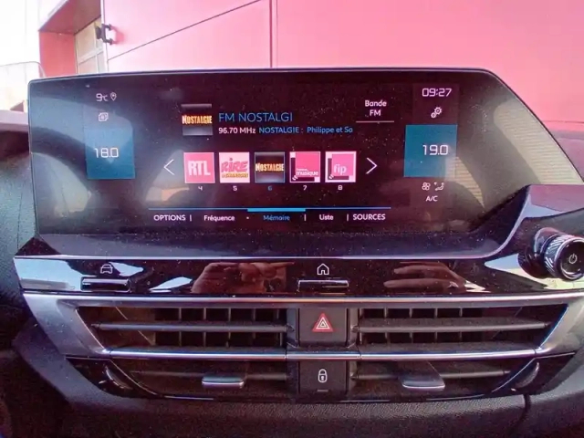 Citroën C4 puretech 130 s&amp;s eat8 — photo 41